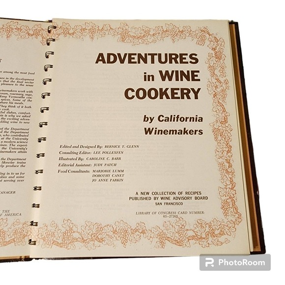 Adventures in Wine Cookery by California Winemakers 1965 Hardcover Spiral - Picture 3 of 9